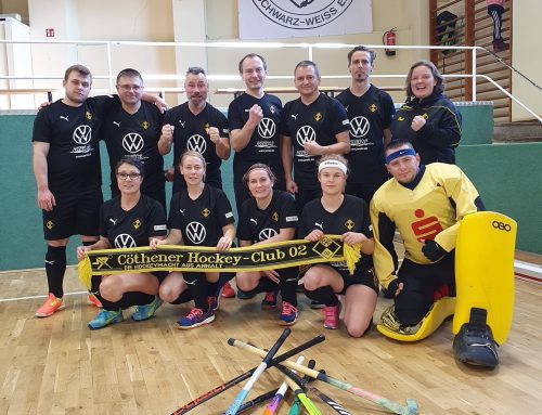 2. Platz beim ersten Elternhockey-Wanderpokal-Turnier des OHC