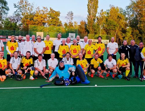 Spannendes Derby der Hockey-Senioren endet unentschieden